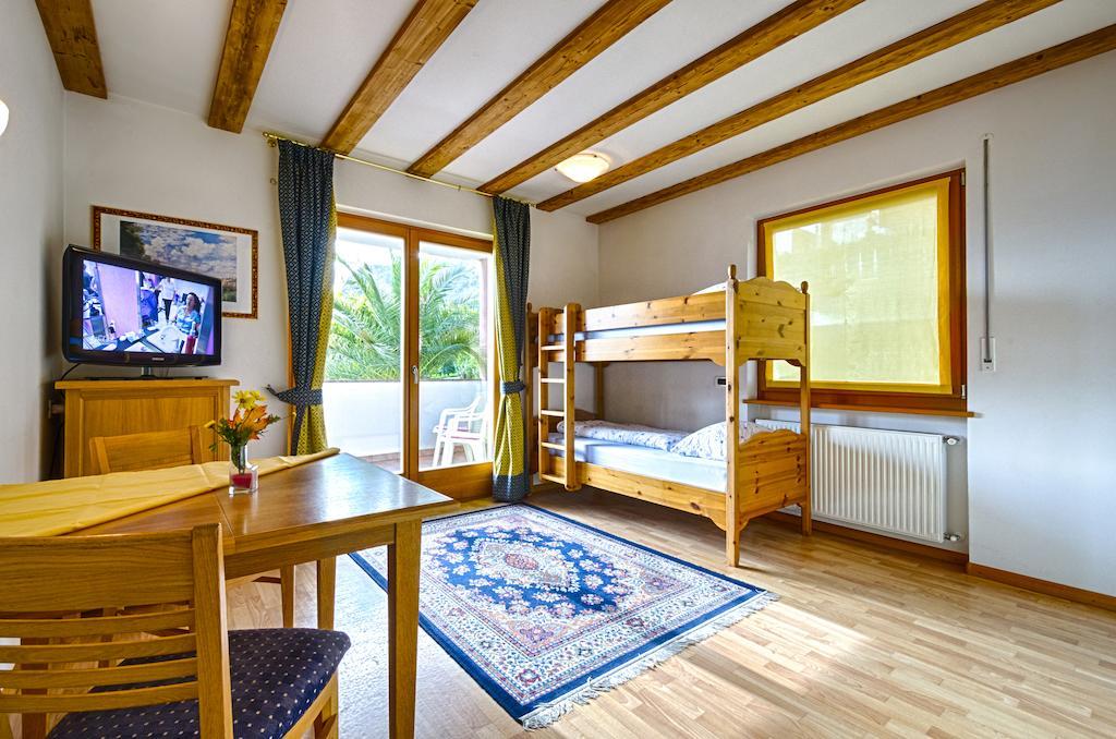 Hotel & Residenz Traubenheim Nalles Cameră foto